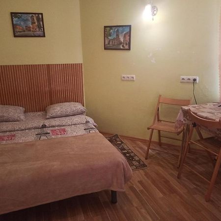 דירות לבוב Смарт-Економ,10 Хв До Ж/Д Вокзалу מראה חיצוני תמונה